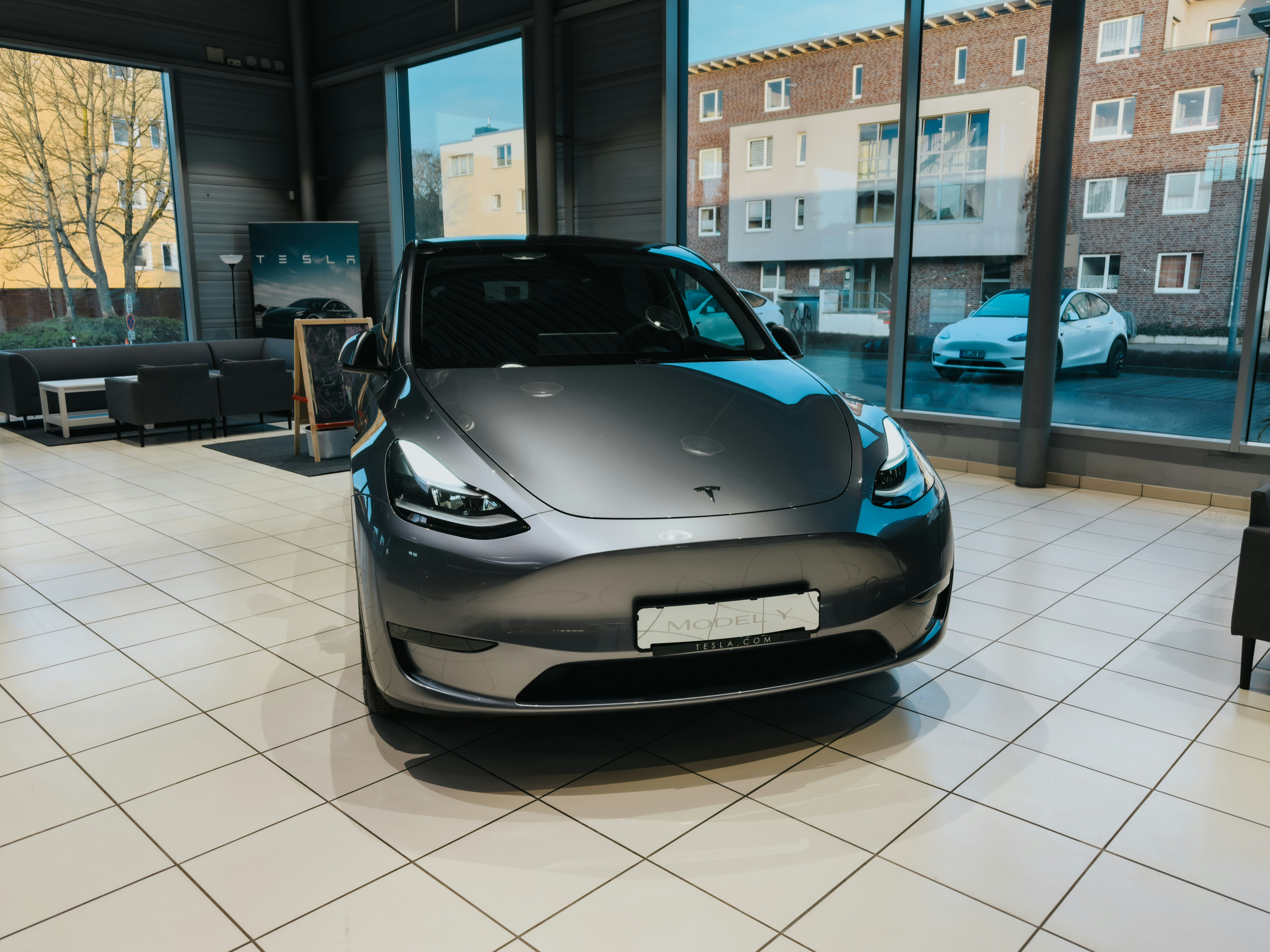 Top Speed Machines: The Fastest Electric Cars You Can Buy